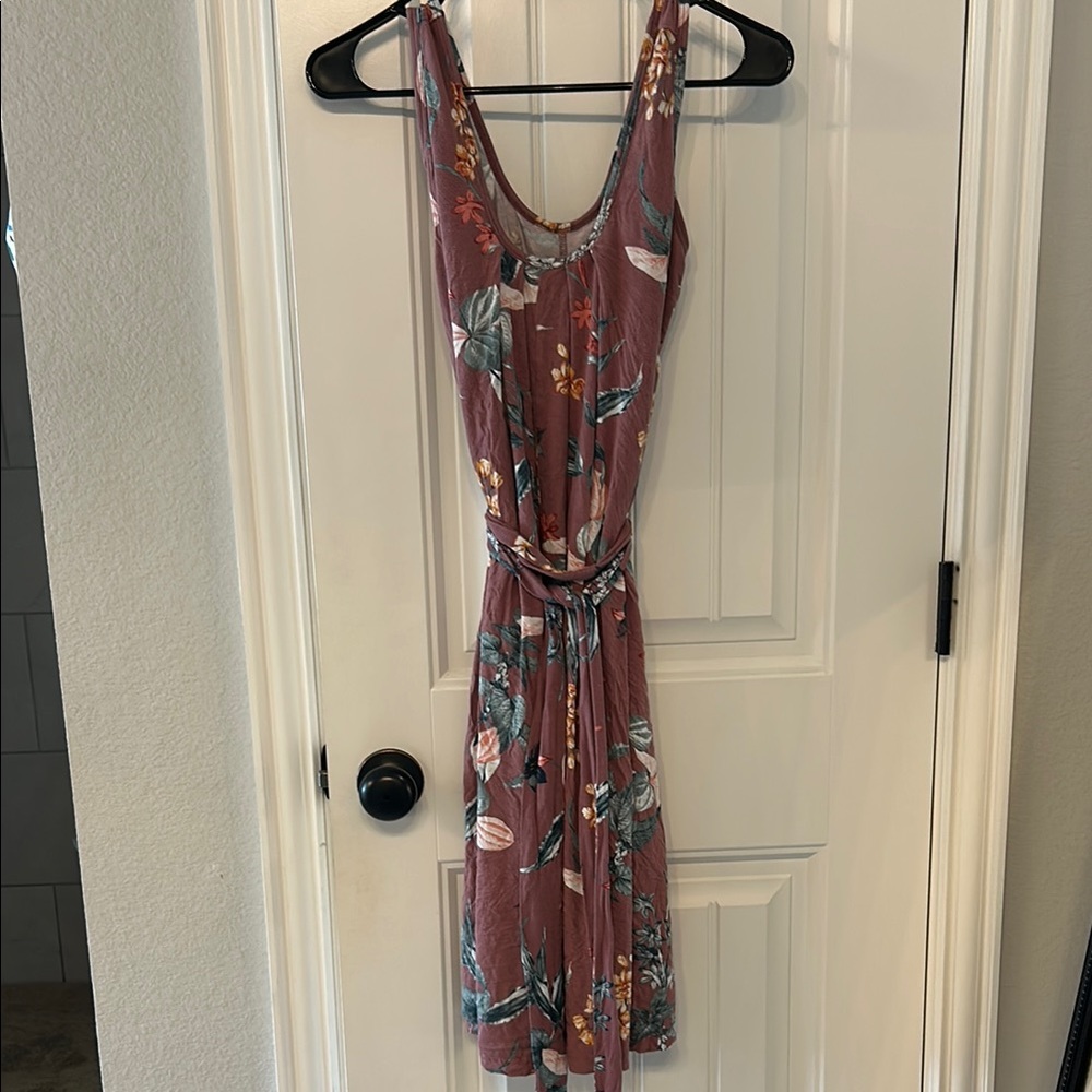 Latched Mama Pink Sleeveless Scoop Neck Midi Dress